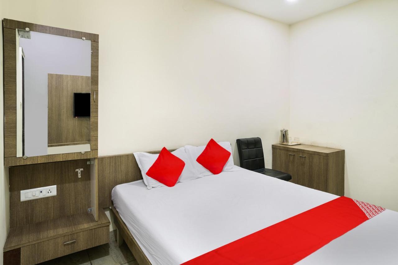 Hotel Oyo Flagship Pawan Park Vellore Exteriér fotografie