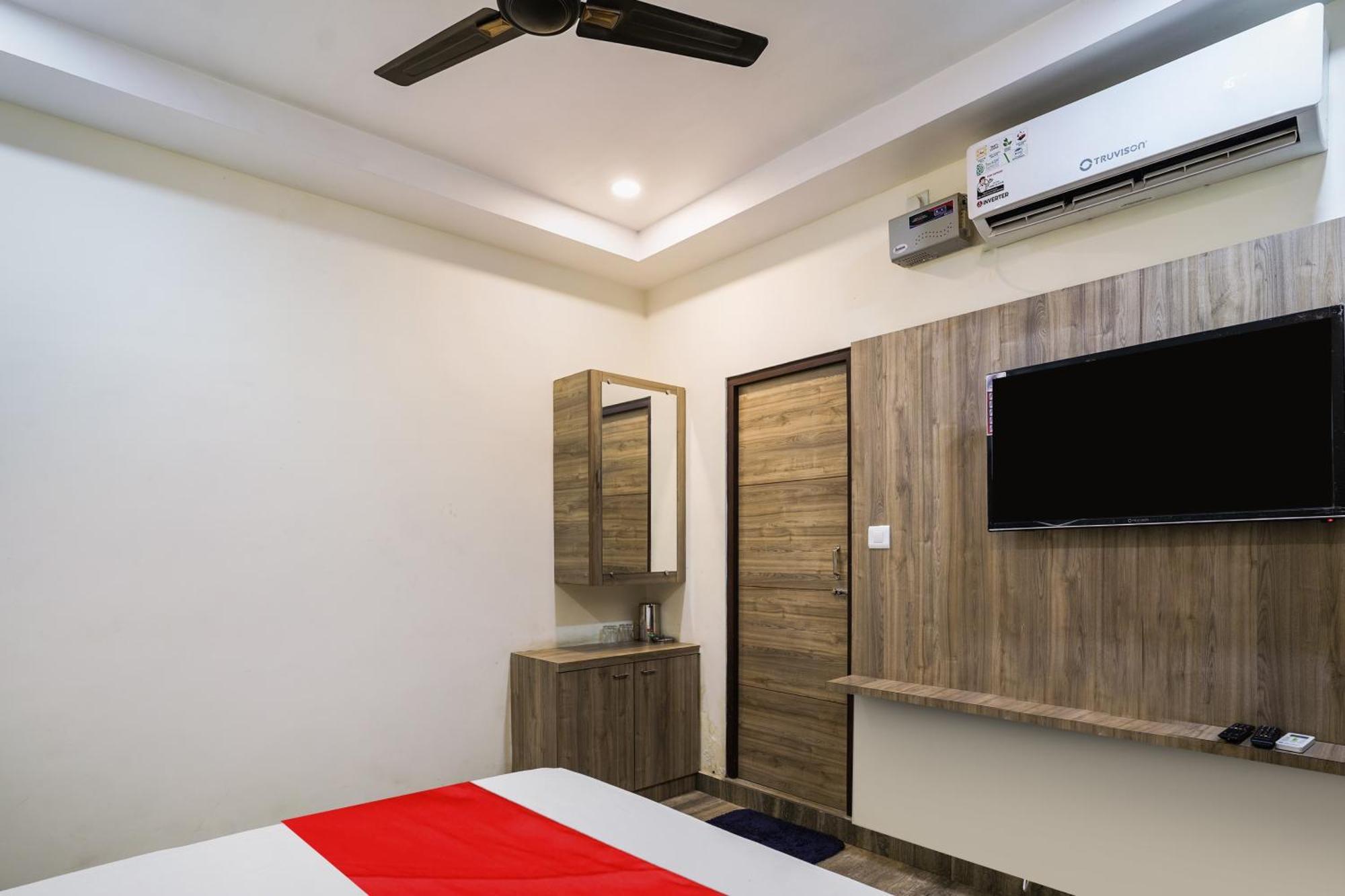 Hotel Oyo Flagship Pawan Park Vellore Exteriér fotografie